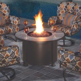 Create a cozy outdoor gathering space with an outdoor fire pit in Rochester, MN. Find the perfect fire pit for your needs with our comprehensive guide.