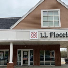 LL Flooring #1445 Framingham | 235 Old Connecticut Path | Storefront