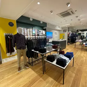 Bild von Charles Tyrwhitt Milton Keynes