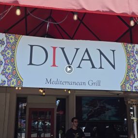 Bild von Divan Mediterranean Grill and lounge