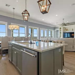 Bild von John McDonald Realty