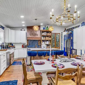 Bild von John McDonald Realty