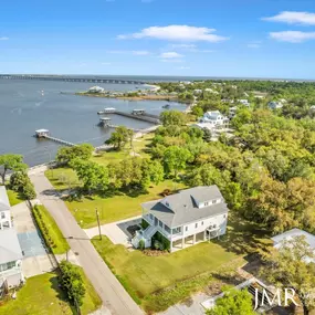 Bild von John McDonald Realty
