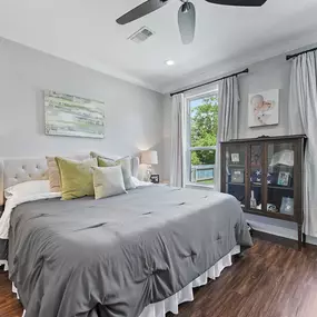 Bild von John McDonald Realty