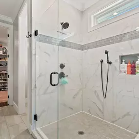Bild von John McDonald Realty