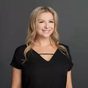 Erica Headshot