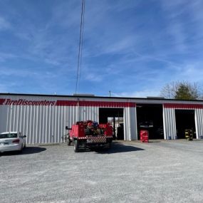 Westgate Tire Discounters on 990 Thinwood Drive in Newport