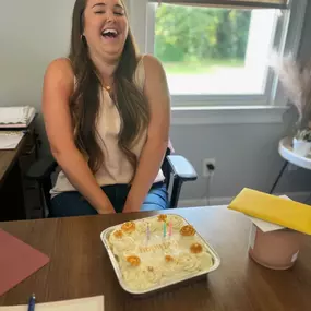 Happy Birthday Taylor!!! Shout out to @southernblendyulee for the awesome doughnuts and THE newest Bakery in town @breakableheartsllc for the delicious cake ???? Taylor, our team is blessed with the grace and grit you bring to the table! We hope you have an amazing week!!