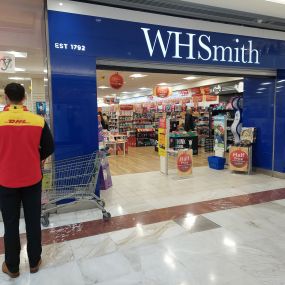 Bild von DHL Express Service Point (WHSmith Brent Cross)