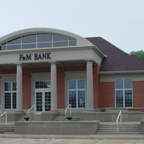 F&M Bank 4000 1st Ave NE Location.