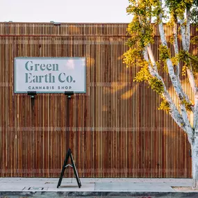 Green Earth Co. Weed Dispensary