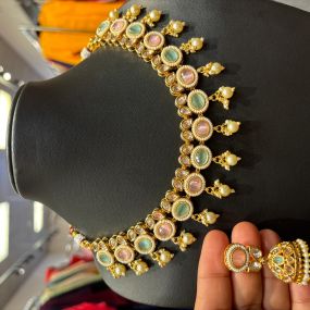 Bild von Anandi Fashions - Indian Clothing and Jewelry Store