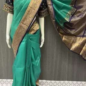 Bild von Anandi Fashions - Indian Clothing and Jewelry Store