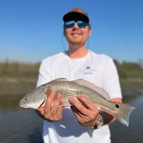 ☀️????️From the boat to the beach, beat the heat with our new Zac Jones State Farm Performance Fishing Shirt ☀️????️ Customers stop by the office to grab yours today!