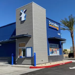 Dutch Bros Crismon