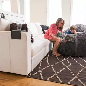 Bild von Lovesac in Best Buy Henderson