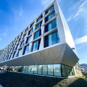 NOW Specialties partnered with Clark Contractors and 5G Studio Collaborative to deliver a sleek exterior for this upscale hotel.