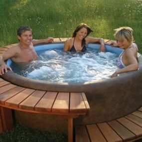 Bild von Softub Spas of Maine