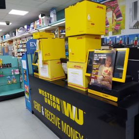 Bild von DHL Express Service Point (Lords Pharmacy - iPayOn)