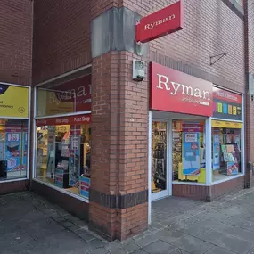 Bild von DHL Express Service Point (Ryman Oldham)