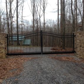 security gate by Pro-Line Fence