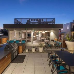 Rooftop Grilling Station