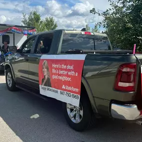 Come check us out TOMORROW at 4pm in the Pingree Grove Independence Day Parade!???????????????? #GoodNeighbor #StateFarm #IndependenceDay #Parade