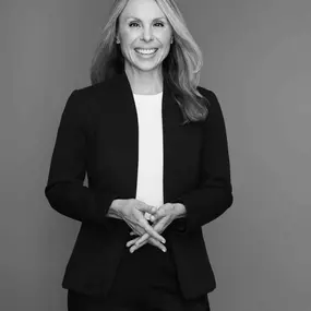 Cassie Menn, MA, LPC-A, is a therapist, Mayo Clinic Certified Coach, and Certified Trauma Professional. As a Guide to Good Divorce speaker, she empowers women with counseling, coaching, and support through life’s most difficult transitions.