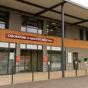 Bild von BIOGROUP - Laboratoire de la Largue