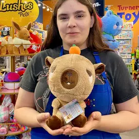 August is almost over, and we're feeling like we need a little extra cuddle time with our Cuddle Barn plush before school starts. ☕????