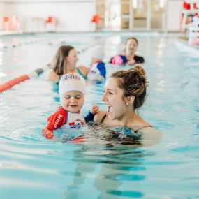 Bild von British Swim School at 24/7 Family Fitness – Stoughton