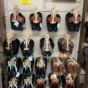 Summer Sandals now discounted!
$24.99, $27.99 and $29.99
#marytoddshallmark #hallmarkgoldcrown
#LincolnIllinois #summertime