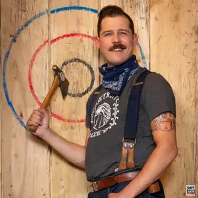 Boost morale and foster teamwork with axe throwing! Detroit Axe Corktown offers corporate packages, whether you are looking for a 250-person corporate holiday party or simply need to talk to someone about a special event for your larger group, we are here to help.