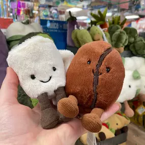 This is your sign to get matching jellycats with your bff ????
Which combo is your favorite??✨