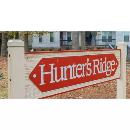 Logo fra Hunter's Ridge Apartments