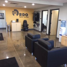Showroom and lounge at RDO Truck Center in Norfolk, NE