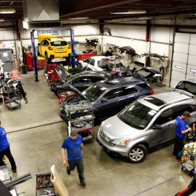 Daku’s Auto Body Shop has been a family-owned and operated auto body shop since 1948! We specialize in collision auto care and strive to deliver an exceptional experience from start to finish. In our seven decades of existence, we’ve always put your safety ahead of all else.