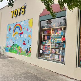 Our newest location on College Avenue in Berkeley is OPEN!!
????
We’re so excited to welcome you in! Be sure to check out our Gingerbread Playhouse ????
????2901 College Avenue in Berkeley
⏰ Open Sunday from 10-6, Monday-Friday from 10-7, and Saturdays from 9-7!