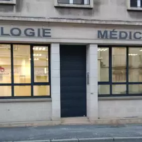 Bild von BIOGROUP BIOMAG - Laboratoire de Pont Sainte Maxence