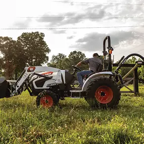 Bobcat ct2050 compact tractor