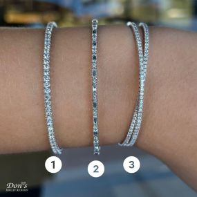 Diamond bracelets are the perfect gift for any occasion. They can be dressed up or down and have the perfect sparkle. ✨ Which of these white gold diamond bracelets is your favorite?
