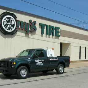 Bild von Pomp's Tire Service