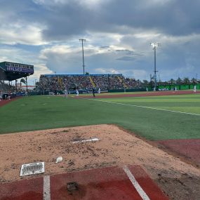 @daytonatortugas game with @volusia_ypg was a home run! We love chatting with all the other young professionals!