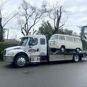 Camarena's Towing - towing service