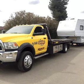 Camarena's Towing - towing truck