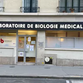 Bild von BIOGROUP - Laboratoire Paris Croix Nivert