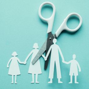 The divorce lawyers at Zunder and Associates in Butler County help you cut through the noise to decide what’s truly important to you and then aggressively fight to get it. When it comes to parental custody, division of assets, and sentimental items, we won’t stop until you’re satisfied with the resolution.