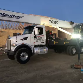Our cranes lifts up to 38 tons!