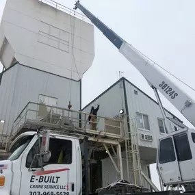 E-built offer heavy duty cranes that lift from 38 to 50 tons!