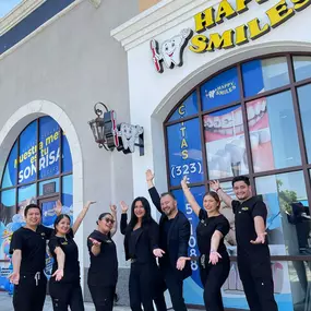 Happy Smiles Dental Clinic - Lynwood